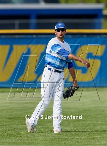 Thumbnail 1 in Gurnee Warren v. Fremd (IHSA 4A Regional Semifinal) photogallery.