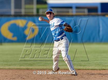 Thumbnail 2 in Gurnee Warren v. Fremd (IHSA 4A Regional Semifinal) photogallery.