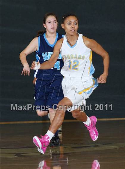 Thumbnail 2 in Oakmont @ Center (Foundation Game) photogallery.