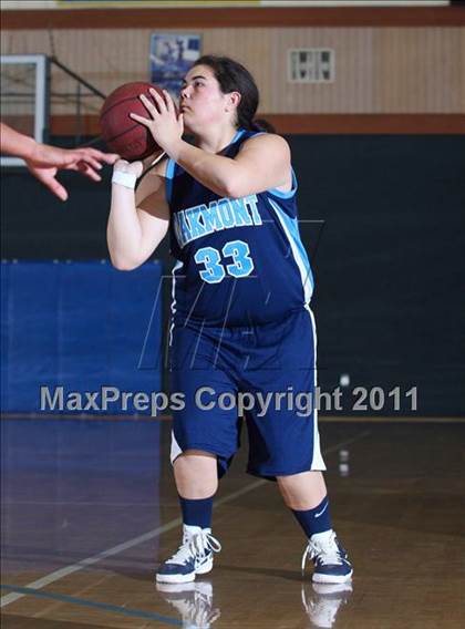 Thumbnail 1 in Oakmont @ Center (Foundation Game) photogallery.