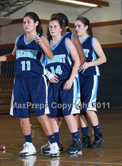 Thumbnail 2 in Oakmont @ Center (Foundation Game) photogallery.
