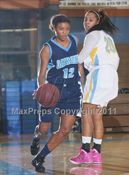 Thumbnail 3 in Oakmont @ Center (Foundation Game) photogallery.