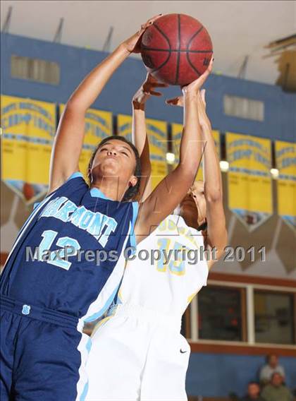 Thumbnail 2 in Oakmont @ Center (Foundation Game) photogallery.