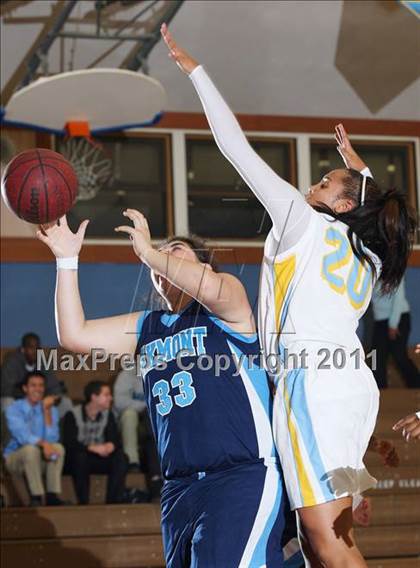 Thumbnail 1 in Oakmont @ Center (Foundation Game) photogallery.