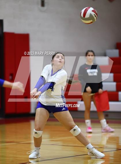 Thumbnail 2 in Ellwood City @ Neshannock photogallery.