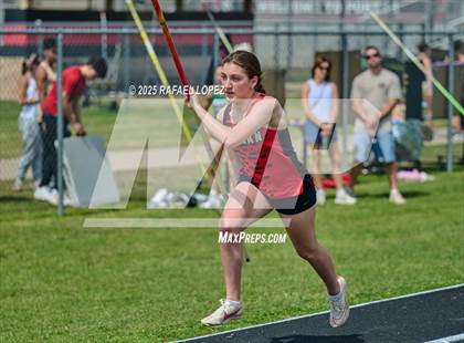 Thumbnail 1 in Spartan Relays (Pole Vault) photogallery.