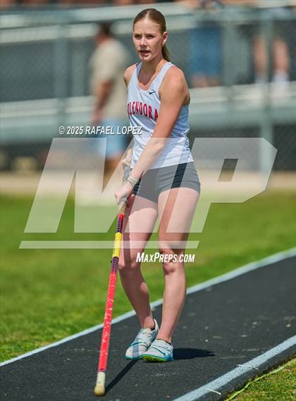 Thumbnail 2 in Spartan Relays (Pole Vault) photogallery.