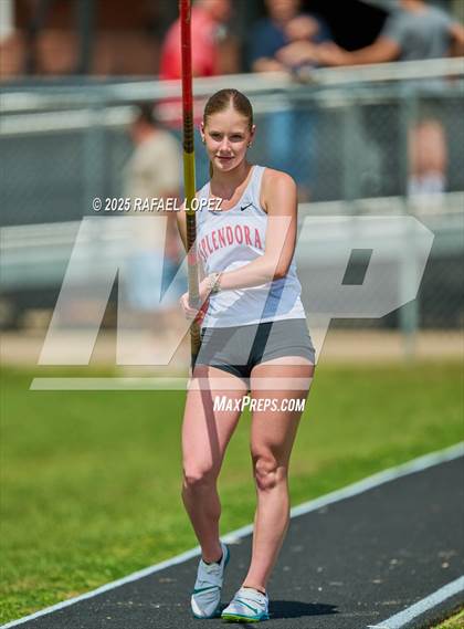 Thumbnail 3 in Spartan Relays (Pole Vault) photogallery.