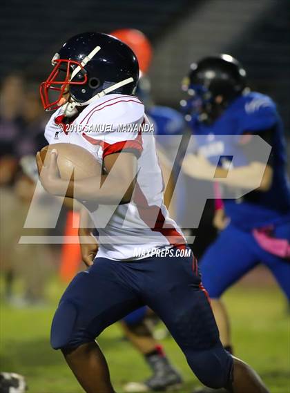 Thumbnail 3 in Milken vs Bellarmine-Jefferson  photogallery.