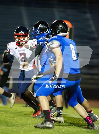 Thumbnail 2 in Milken vs Bellarmine-Jefferson  photogallery.