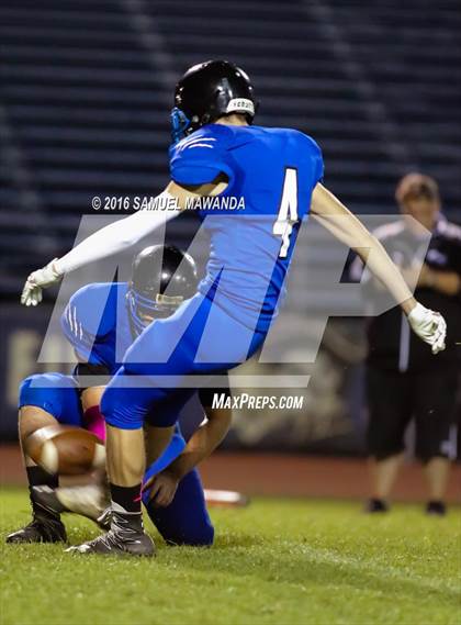 Thumbnail 3 in Milken vs Bellarmine-Jefferson  photogallery.
