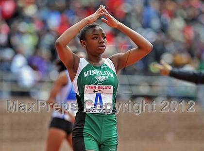 Thumbnail 3 in Penn Relays (4x100 Final) photogallery.