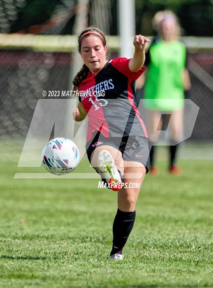 Thumbnail 1 in Lawrenceburg vs North Central photogallery.
