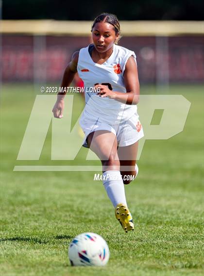 Thumbnail 2 in Lawrenceburg vs North Central photogallery.
