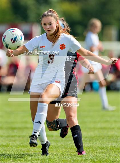 Thumbnail 2 in Lawrenceburg vs North Central photogallery.