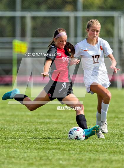 Thumbnail 3 in Lawrenceburg vs North Central photogallery.