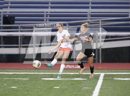 Thumbnail 3 in Marietta vs. Fairfield Union (OHSAA D3 District Semifinal) photogallery.