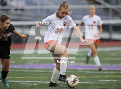 Thumbnail 3 in Marietta vs. Fairfield Union (OHSAA D3 District Semifinal) photogallery.