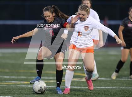 Thumbnail 3 in Marietta vs. Fairfield Union (OHSAA D3 District Semifinal) photogallery.
