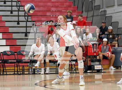Thumbnail 1 in Ponder @ Pottsboro photogallery.