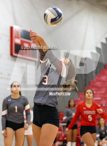 Thumbnail 1 in Ponder @ Pottsboro photogallery.