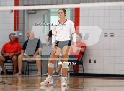 Thumbnail 2 in Ponder @ Pottsboro photogallery.