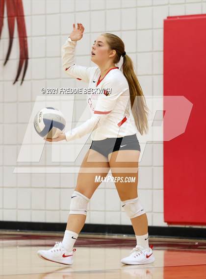 Thumbnail 2 in Ponder @ Pottsboro photogallery.