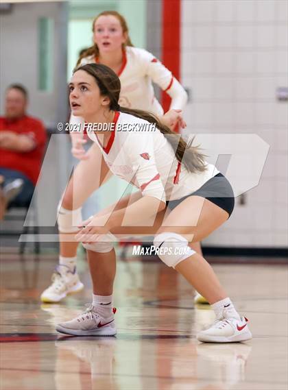 Thumbnail 3 in Ponder @ Pottsboro photogallery.