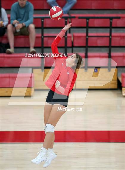 Thumbnail 2 in Ponder @ Pottsboro photogallery.
