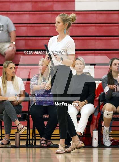 Thumbnail 2 in Ponder @ Pottsboro photogallery.