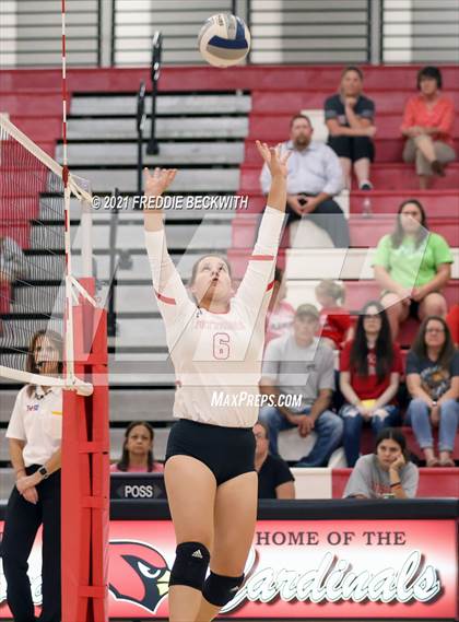 Thumbnail 2 in Ponder @ Pottsboro photogallery.