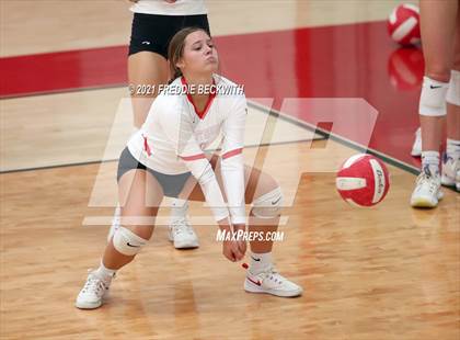 Thumbnail 3 in Ponder @ Pottsboro photogallery.