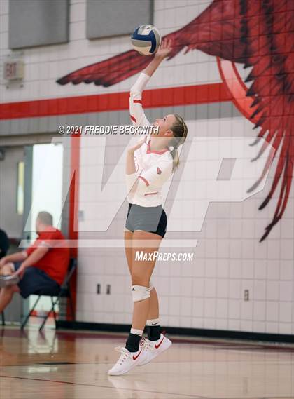 Thumbnail 3 in Ponder @ Pottsboro photogallery.