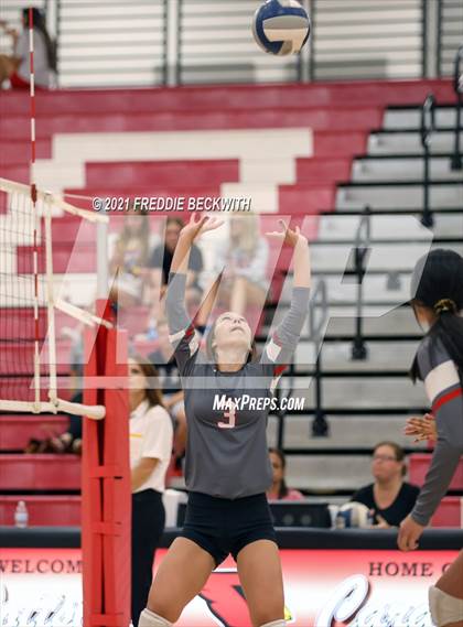 Thumbnail 3 in Ponder @ Pottsboro photogallery.