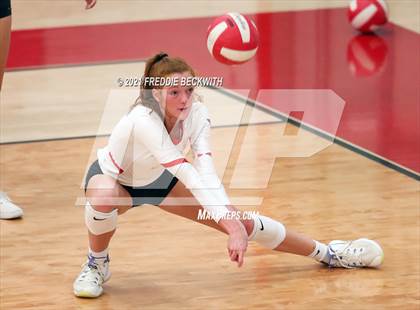 Thumbnail 2 in Ponder @ Pottsboro photogallery.
