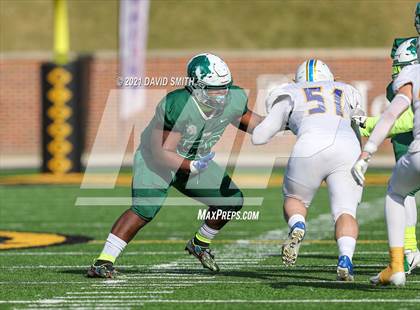 Thumbnail 2 in St. Pius X vs. St. Mary's - MSHSAA Class 3 Show-Me Bowl photogallery.