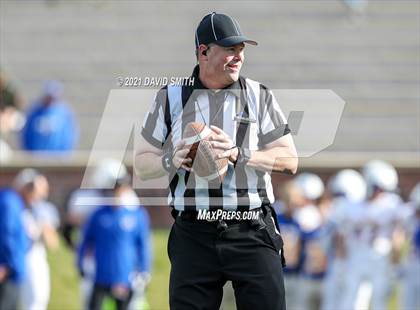 Thumbnail 1 in St. Pius X vs. St. Mary's - MSHSAA Class 3 Show-Me Bowl photogallery.