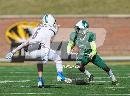Thumbnail 3 in St. Pius X vs. St. Mary's - MSHSAA Class 3 Show-Me Bowl photogallery.