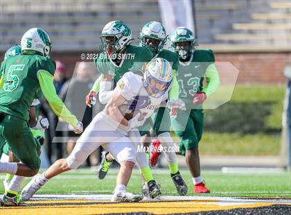 Thumbnail 1 in St. Pius X vs. St. Mary's - MSHSAA Class 3 Show-Me Bowl photogallery.