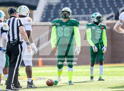 Thumbnail 1 in St. Pius X vs. St. Mary's - MSHSAA Class 3 Show-Me Bowl photogallery.