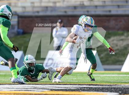 Thumbnail 1 in St. Pius X vs. St. Mary's - MSHSAA Class 3 Show-Me Bowl photogallery.