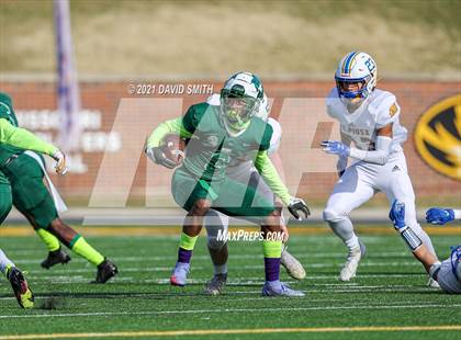 Thumbnail 2 in St. Pius X vs. St. Mary's - MSHSAA Class 3 Show-Me Bowl photogallery.