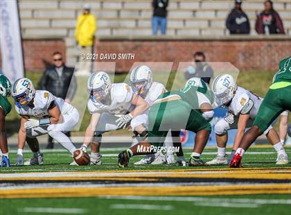 Thumbnail 1 in St. Pius X vs. St. Mary's - MSHSAA Class 3 Show-Me Bowl photogallery.