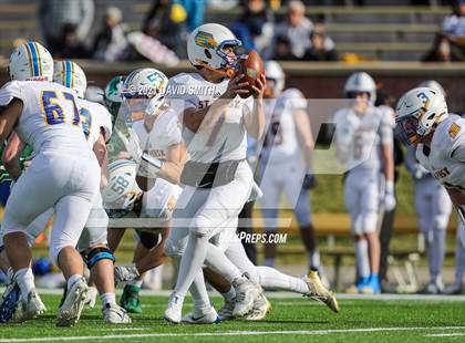 Thumbnail 1 in St. Pius X vs. St. Mary's - MSHSAA Class 3 Show-Me Bowl photogallery.