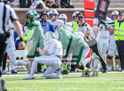 Thumbnail 1 in St. Pius X vs. St. Mary's - MSHSAA Class 3 Show-Me Bowl photogallery.