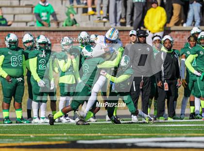 Thumbnail 2 in St. Pius X vs. St. Mary's - MSHSAA Class 3 Show-Me Bowl photogallery.