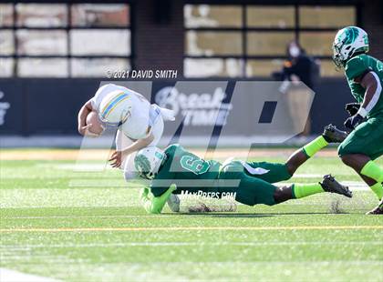 Thumbnail 2 in St. Pius X vs. St. Mary's - MSHSAA Class 3 Show-Me Bowl photogallery.