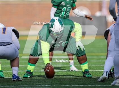 Thumbnail 1 in St. Pius X vs. St. Mary's - MSHSAA Class 3 Show-Me Bowl photogallery.