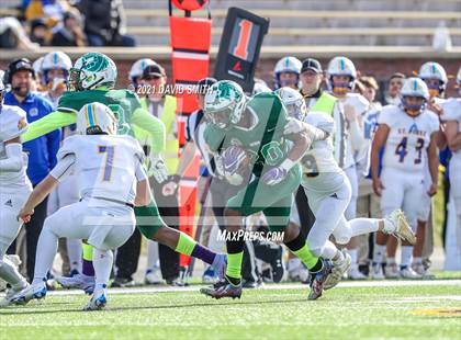 Thumbnail 3 in St. Pius X vs. St. Mary's - MSHSAA Class 3 Show-Me Bowl photogallery.