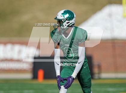 Thumbnail 1 in St. Pius X vs. St. Mary's - MSHSAA Class 3 Show-Me Bowl photogallery.